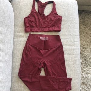 Outdoor Voices - Set - Core Legging (7/8) and Doing Things Bra
